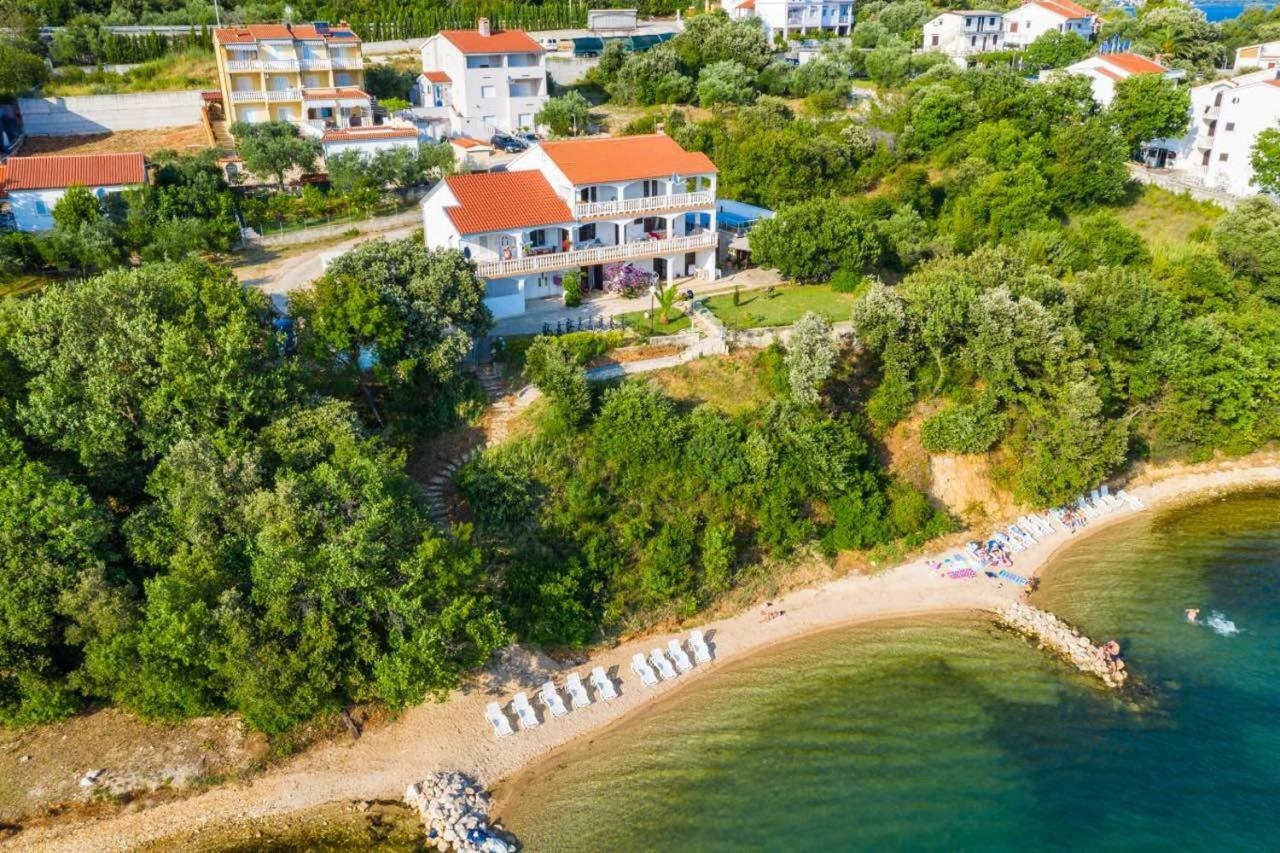 Apartmani Lovre Posedarje Zewnętrze zdjęcie